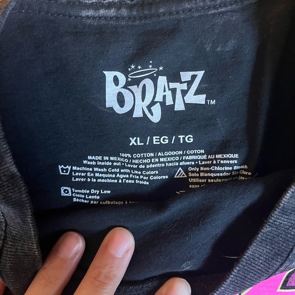 Bratz 2001 World Tour Cropped Tee - Size XS - Picture 3 of 6